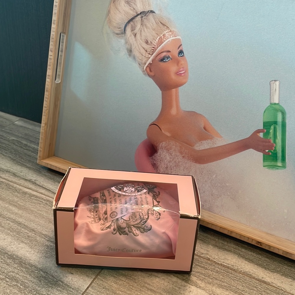 Juicy Couture snow bunny goggles